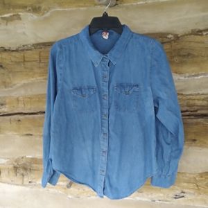 Red Camel Denim Button Down Shirt Size Large